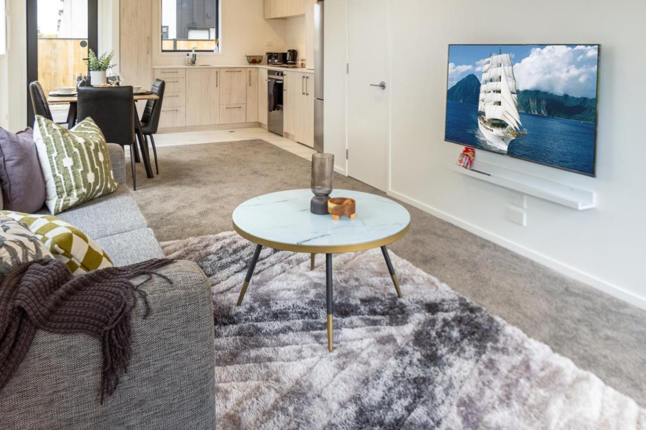 Peaceful Park View Townhouse 2 Bed W/Carpark Lejlighed Christchurch Eksteriør billede